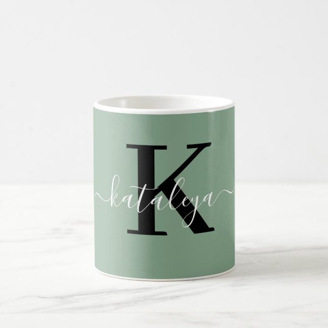 Personalisierte schwarze Monogramm-Kaffeetasse mit Kaffeetasse (Mittel)