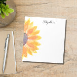 Personalisierte Sonnenblume Notizblock<br><div class="desc">Dieses personalisierte Notizblock mit Blumen ist mit einer gelben Aquarellblume geschmückt. Einfach anpassbar. Ändern Sie mithilfe des Entwurfstools die Textgröße, den Stil oder die Farbe. Wenn wir unsere Kunstwerke erstellen, werden Sie dieses exakte Bild von anderen Designern nicht finden. Original Wasserfarbe © Michele Davies.</div>