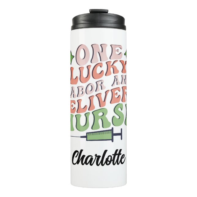 Personalisierte St. Patrick's Day Nurse Thermosbecher (Vorderseite)