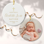 Personalisierte Taufe Foto Gold Signature Girl Boy Keramik Ornament<br><div class="desc">Mit dem Namen der goldenen Skriptsignatur. Personalisieren Sie mit Ihrem besonderen Foto und Taufe oder Taufen Informationen in schicken Goldbuchstaben. Entwickelt von Thisisnotme©</div>