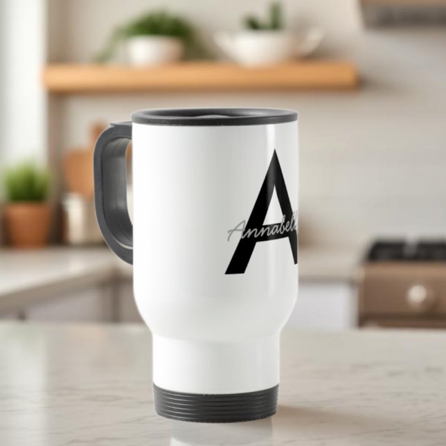 Personalisierte Typografie Monogram Travel Mug Reisebecher (Von Creator hochgeladen)