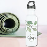 Personalisierte Vegetation Edelstahlflasche<br><div class="desc">Diese personalisierte Wasserflasche ist mit botanischem Wasserfarbenfolien in Grüntönen dekoriert. Einfach mit Ihrem Namen und Monogramm anpassbar. Original Wasserfarbe © Michele Davies.</div>