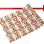 Personalisierte Vintage Baseballnummer Retro Geschenkpapier<br><div class="desc">Personalisiertes Vintages Retro-Design mit Baseball-Namen kann gut für Sie sein,  wenn Sie Baseball Liebe. Oder es könnte ein großartiges Geschenk für diejenigen sein,  die Baseball Lieben haben.</div>