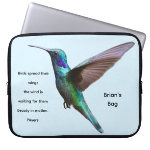 Personalisierte Vögel breiten ihre Flügel aus... Laptopschutzhülle