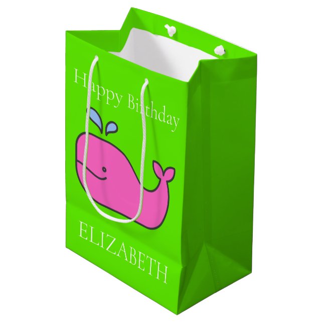 Personalisierte, vorppy-rosa und grüne Wale Mittlere Geschenktüte (Vorderseite Schrägansicht)