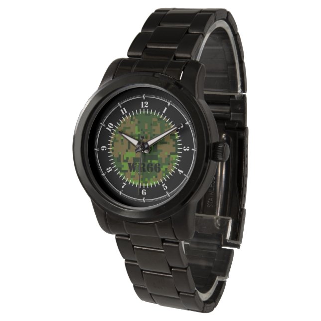 Personalisierte Waldlandschafts-Feuerwache Armbanduhr (Schrägansicht)