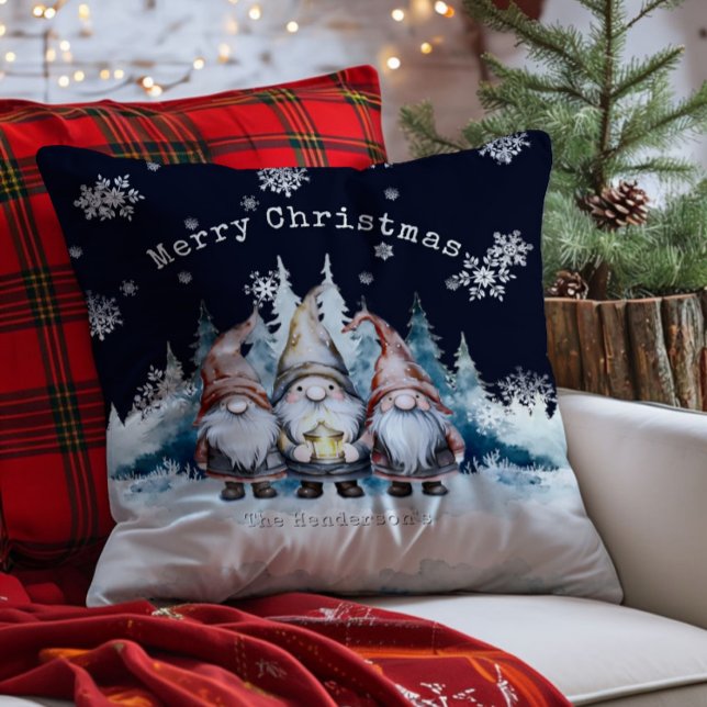 Personalisierte Wasserfarben-Weihnachtsgnome Kissen (Watercolor Christmas Gnomes Personalized Throw Pillow)