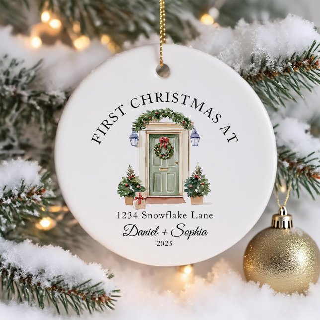 Personalisierte Weihnachten auf unserer neuen Zuha Keramik Ornament (Von Creator hochgeladen)