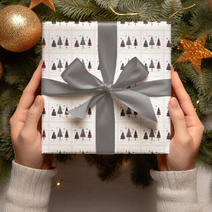 Personalisierte Weihnachtsbäume im Karomuster für  Geschenkpapier