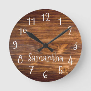 Personalisierte weiße Zahlen Braunes Holz Foto Runde Wanduhr