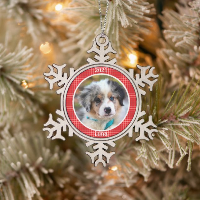 Personalisierte Welpe's erstes Weihnachtsfest Foto Schneeflocken Zinn-Ornament (Baum)