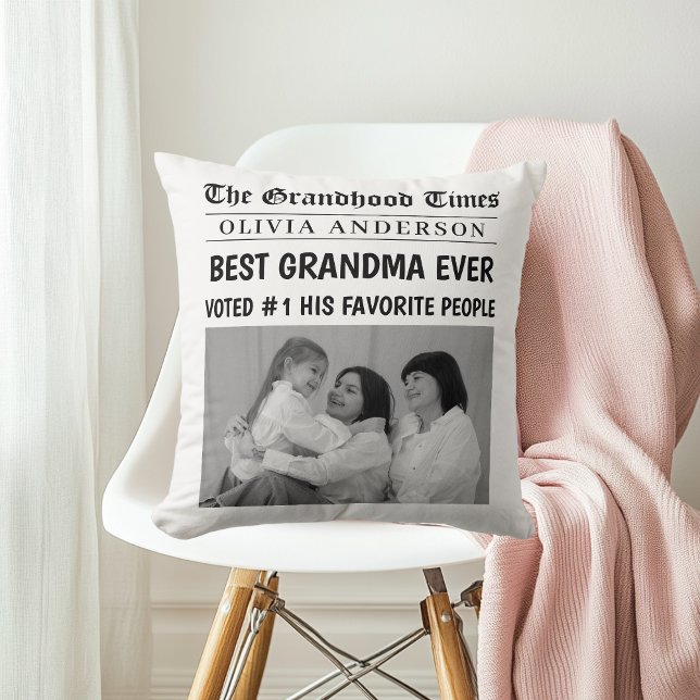 Personalisierte Zeitung | Bestes Grandma-Geschenk Kissen (Von Creator hochgeladen)