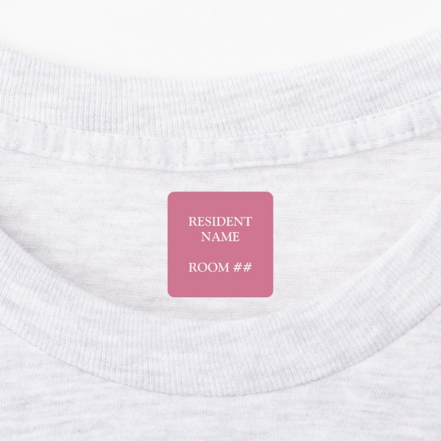 Personalisierte Zuhause mit rosa Farbstift auf den Etiketten (Befestigt)