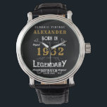 Personalisierter 70. Geburtstag 1952 Vintages Schw Armbanduhr<br><div class="desc">Eine personalisierte,  einzigartige Uhr für diesen Geburtstag. Fügen Sie diesem Vintagen Retro-Design den Namen für ein individuelles Geburtstagsgeschenk hinzu. Bearbeiten Sie den Namen und das Jahr einfach mit der Vorlage. Ein wunderbares Geschenk zum Geburtstag. Mehr Geschenke und Party-Vorräte für dieses Party-Fest mit dem "Legendary"-Design im Laden verfügbar.</div>