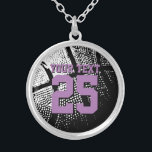 Personalisierter Basketballschmuck mit Jerseynumme Versilberte Kette<br><div class="desc">Maßgeschneiderte Basketballhalskette aus Silber mit Jerseynummer. Personalisierter Schmuck für Basketballtrainer, Spieler und Fan. Personalisierbar mit Teamname, Zitat, Slogan, Monogramm und Jersey Nummer. Niedliche Sportgeschenkidee für Basketballmädchen. Machen Sie einen für Trainerinnen, Teamkollegen, Mama, Ehefrau, Teenager, Sportfreunde, Kinder etc. Schwarz-Weiß-Foto mit Lavendel-lila Zahlen. Die Pendants sind in Klein-, Mittel- und Runden erhältlich....</div>