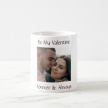 Personalisierter Be My Valentine-Becher mit Paarfo