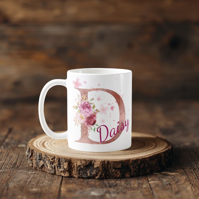 Personalisierter Blumeninitial-Becher – Buchstabe  Kaffeetasse (Von Creator hochgeladen)