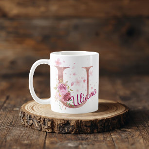 Personalisierter Blumeninitial-Becher – Buchstabe Kaffeetasse