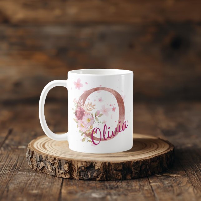 Personalisierter Blumeninitial-Becher – Buchstabe  Kaffeetasse (Von Creator hochgeladen)
