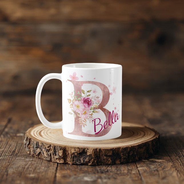 Personalisierter Blumeninitialen-Becher – Buchstab Kaffeetasse (Von Creator hochgeladen)