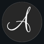 Personalisierter Einladungsrahmen für Monogramm Runder Aufkleber<br><div class="desc">Personalisierte Einladungs-Umschlag Aufkleber für Einladungen für Monogramm</div>