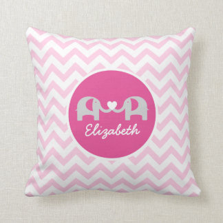Personalisierter Elefant Zickzack Kissen Rosa