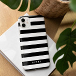 Personalisierter Fall mit modernem Schwarz-Weiß-St Case-Mate iPhone Hülle<br><div class="desc">Reinigen Sie schwarz-weiße Streifen mit einem Namen oder Text Ihrer Wahl!</div>