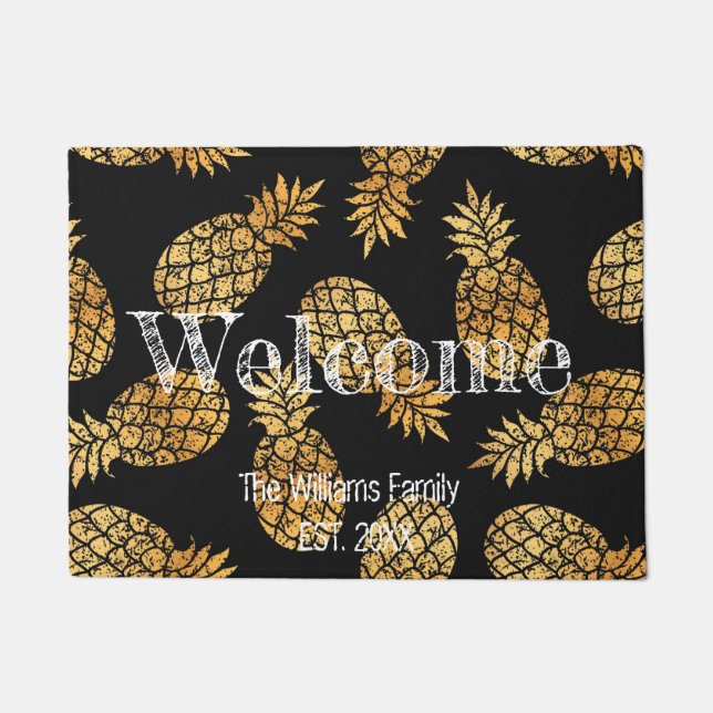 Personalisierter Familienname Black Gold Ananas Fußmatte (Vorderseite)