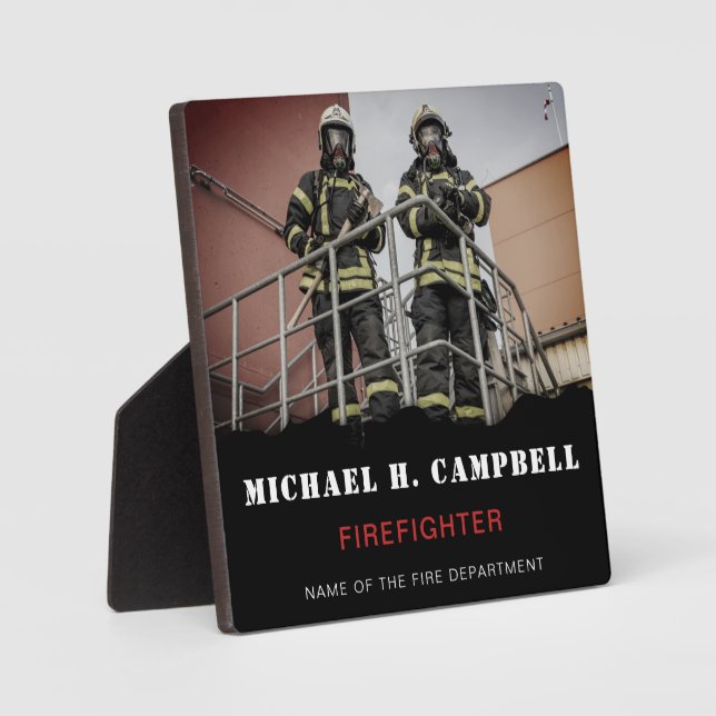 Personalisierter Feuerwehrhelfer mit dünner roter  Fotoplatte (Vorderseite)