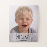 Personalisierter Foto<br><div class="desc">Überraschen Sie Ihren kleinen Jungen mit seinem ganz eigenen Puzzle. Sehen Sie sich seine Begeisterung an, wenn er dieses Rätsel zusammenpackt. Personalisieren Sie dieses Rätsel mit einem besonderen Foto und seinem Namen. Zeichnen Sie es danach oder spielen Sie es immer wieder. Passen Sie das Schild mit Ihrem Namen an. Von...</div>