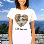 Personalisierter Foto mit benutzerdefiniertem Name T-Shirt<br><div class="desc">Laden Sie ein Foto hoch, fügen Sie Text hinzu und erstellen Sie ganz einfach Ihren personalisierten Foto-T - Shirt. Klicken Sie auf Weiter, um die Textfarbe zu ändern. Sie können dieses Design auf anderen Zazzle-Produkten übertragen und an die meisten Zazzle-Produkte anpassen. Standard Studio Designs werden in hochauflösender Vektorgrafik für einen...</div>