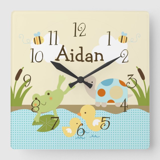Personalisierter Frosch an der Kinderzimmer-Uhr de Quadratische Wanduhr (Vorderseite)