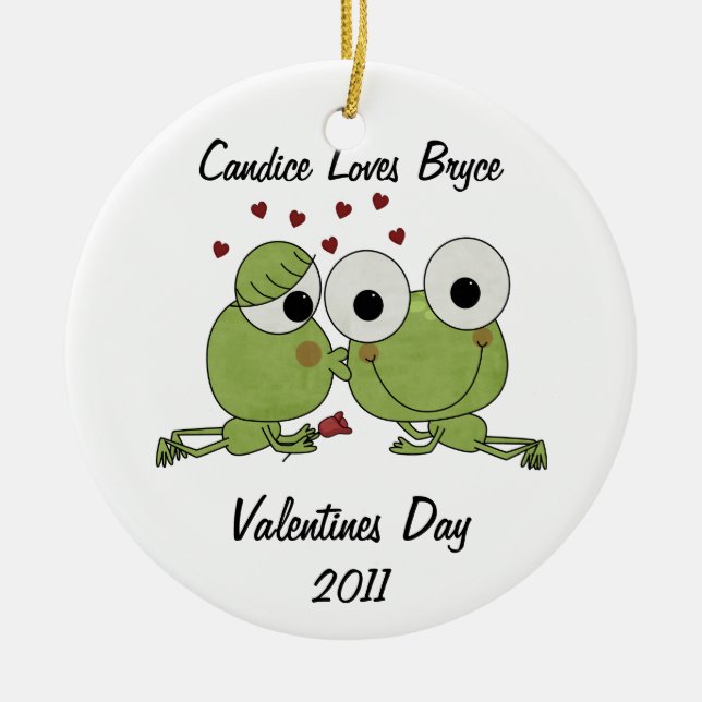 Personalisierter Frosch küsst Valentine-Verzierung Keramik Ornament (Vorne)