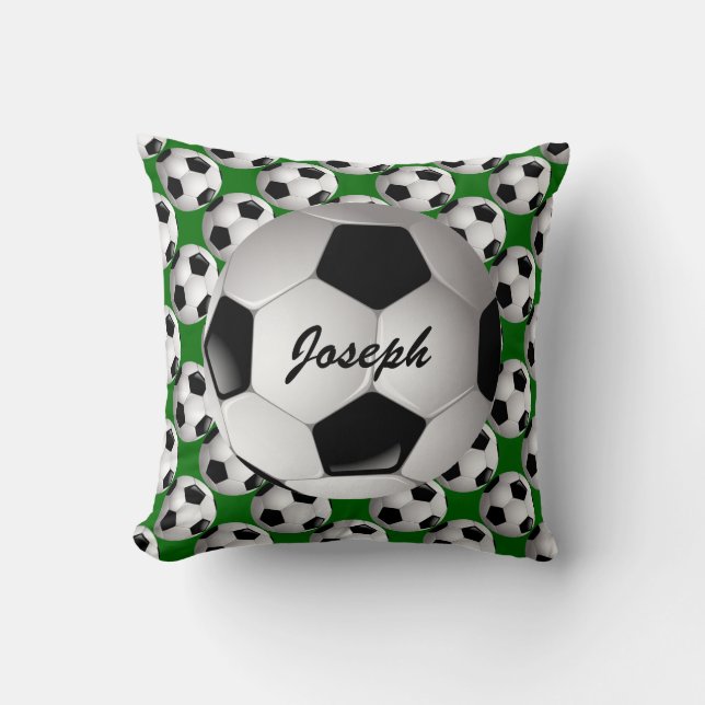 Personalisierter Fußball-Ball auf Fußball-Muster Kissen (Vorderseite)