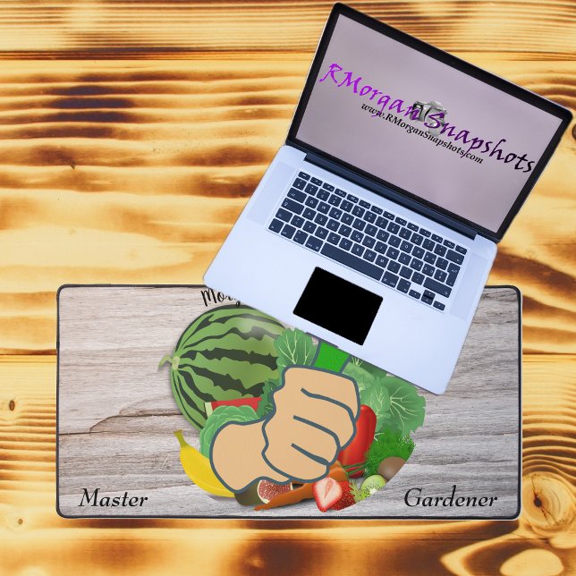 Personalisierter Gärtnermeister Grüne Thumb Gareni Schreibtischunterlage (Von Creator hochgeladen)
