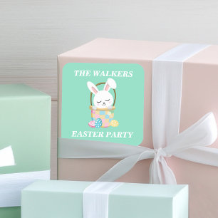 Personalisierter glücklicher Osterhase Party Grün Quadratischer Aufkleber