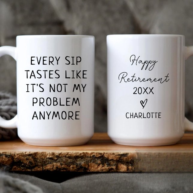 Personalisierter glücklicher Rentenkollege ermüdet Kaffeetasse (Von Creator hochgeladen)