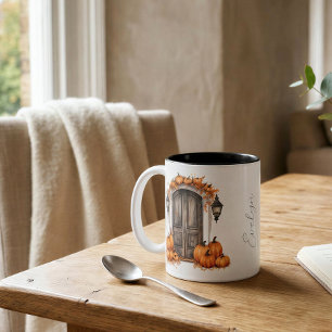 Personalisierter Herbst-Vordertür-Kürbis-Dekor Zweifarbige Tasse