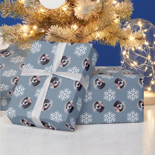 Personalisierter Hund Haustier Foto Snowflake Urla Geschenkpapier (Feiertage)
