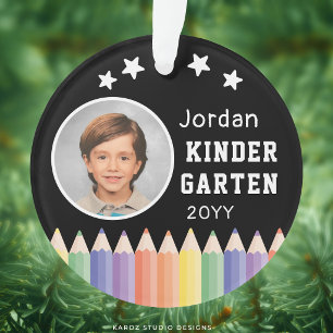 Personalisierter Kindergarten Name des farbigen Fo Ornament
