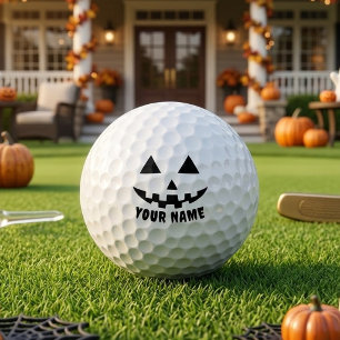 Personalisierter KürbisHalloween Name Black & Whit Golfball