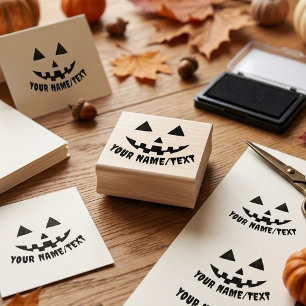 Personalisierter KürbisHalloween Name Black & Whit Gummistempel