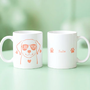 Personalisierter Labrador-Mama-Mug in Lachsrosa Kaffeetasse