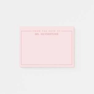 Personalisierter Lehrer am Schreibtisch aus Rosa Post-it Klebezettel