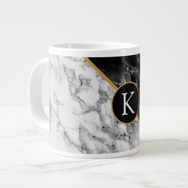 Personalisierter Letter Coffee Tasse Schwarz-weiß  (Vorderseite Links)