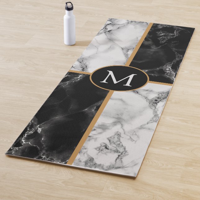Personalisierter Letter Yoga Mat mit Marmordesign Yogamatte (Beispiel)