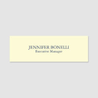 Personalisierter Minimalist Name in Cremefarbe