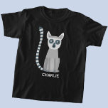 Personalisierter Name der Ringelschwanzlemur T-Shirt<br><div class="desc">Ein lustiger Ring gezänkter Lemur für Tierfreunde. Originelle Kunst von Nic Squirrell. Ändern Sie den Namen,  um ihn zu personalisieren.</div>