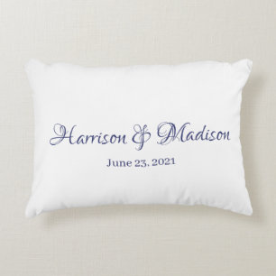 Personalisierter Name des Paares Hochzeit Dekokissen