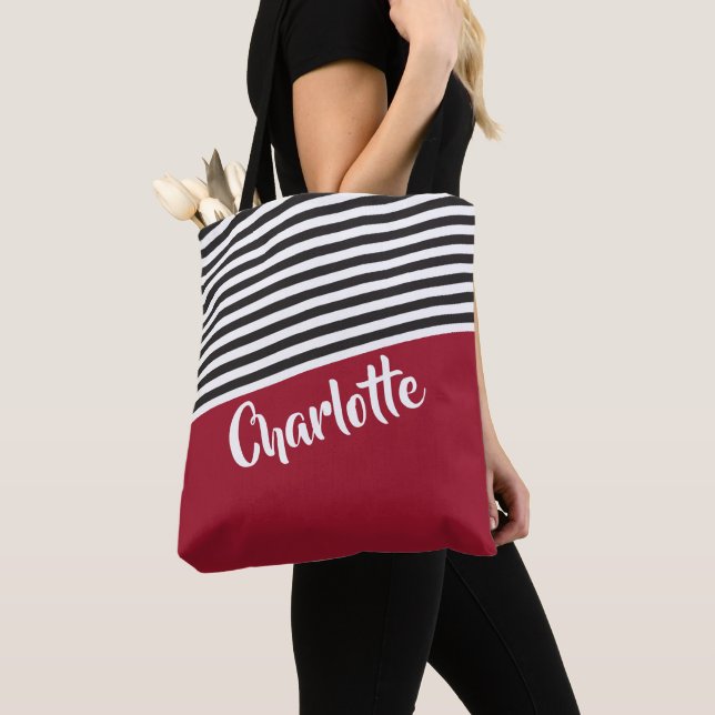 Personalisierter Name des roten Schwarz-weißen Str Tasche (Von Nahem)